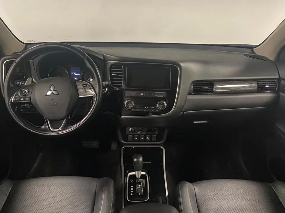Mitsubishi Outlander, 2018 г.