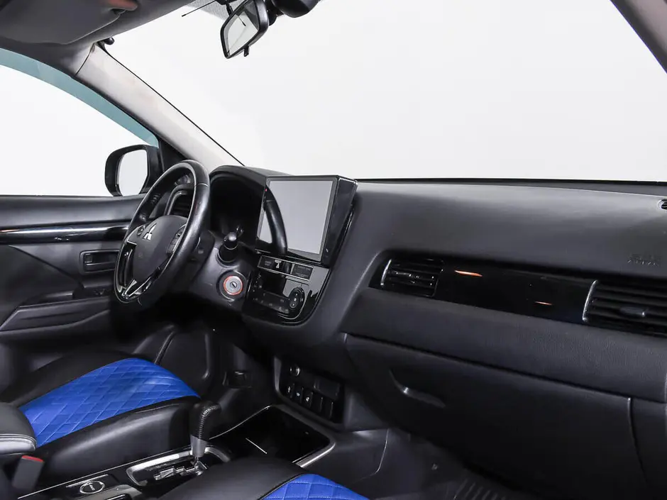 Mitsubishi Outlander, 2019 г.