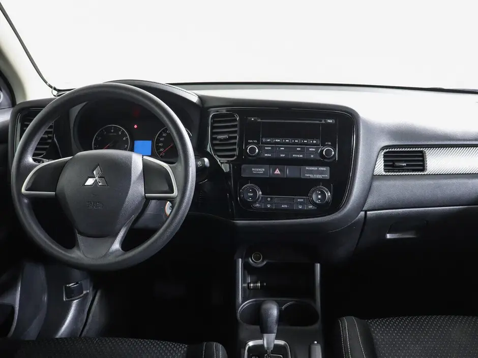 Mitsubishi Outlander, 2016 г.