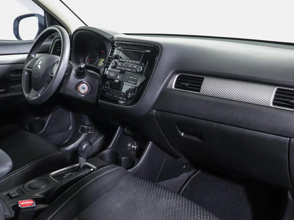 Mitsubishi Outlander, 2016 г.