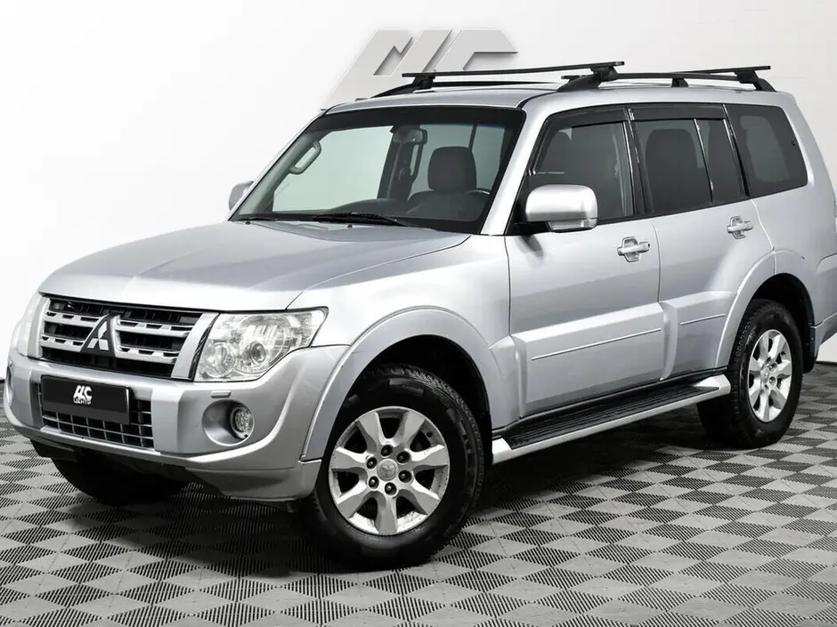 Mitsubishi Pajero, 2011 г.