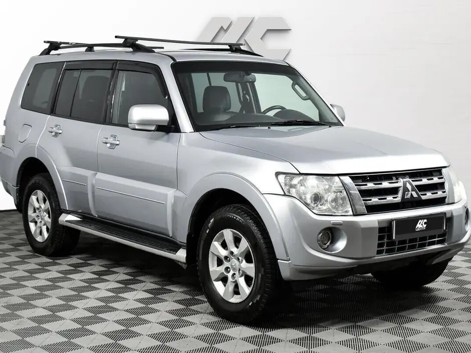 Mitsubishi Pajero, 2011 г.