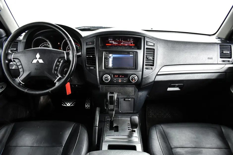 Mitsubishi Pajero, 2011 г.