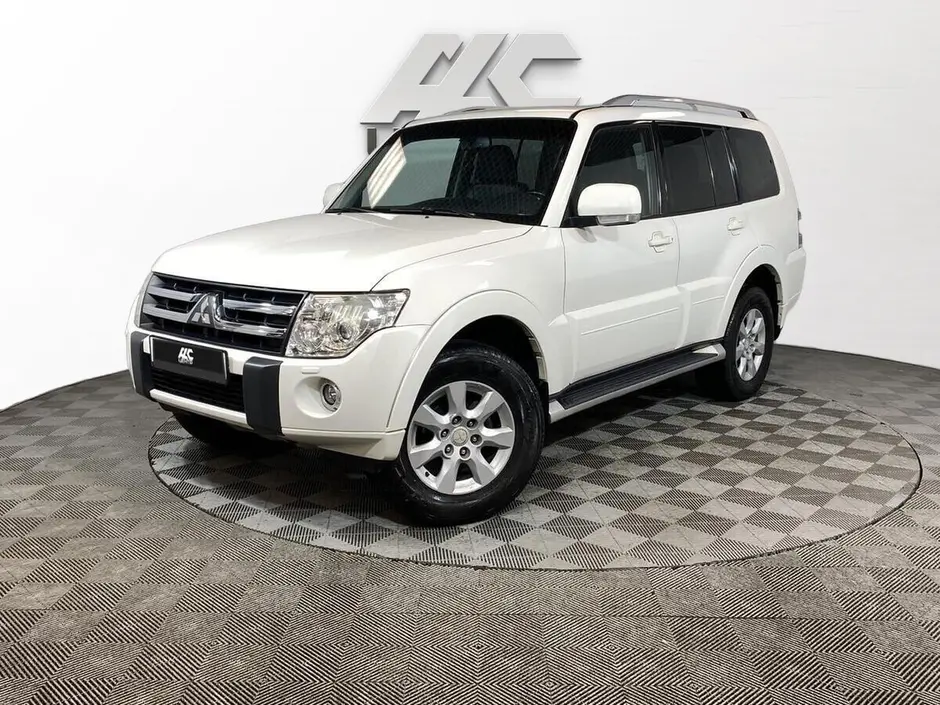 Mitsubishi Pajero, 2011 г.