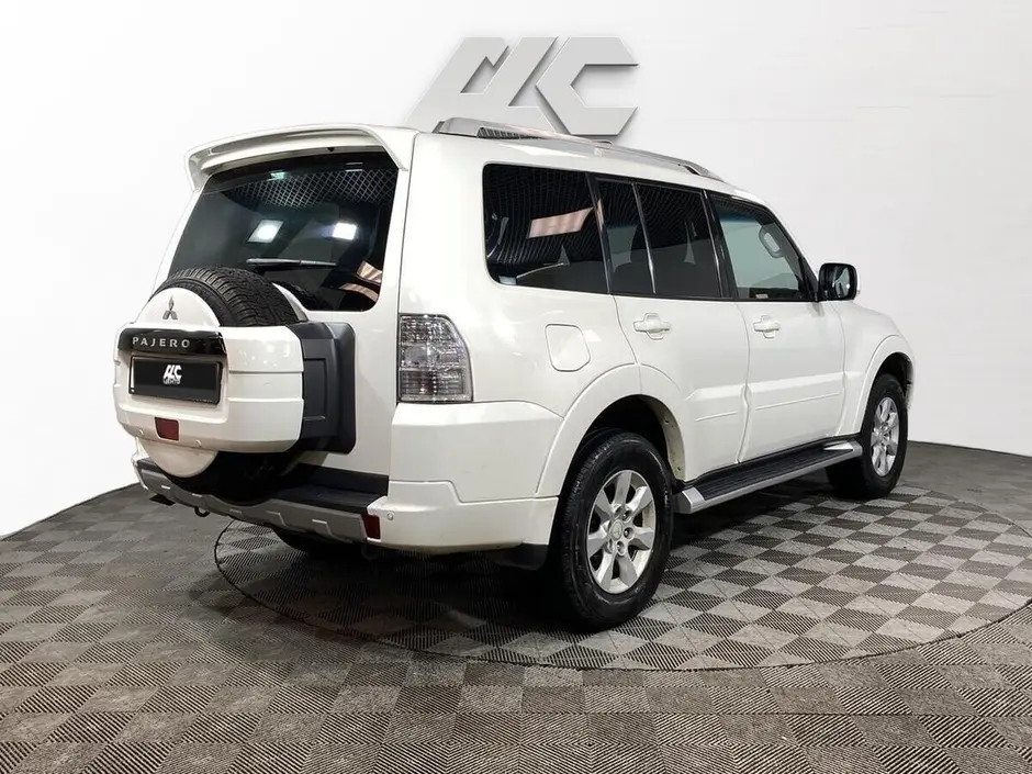 Mitsubishi Pajero, 2011 г.