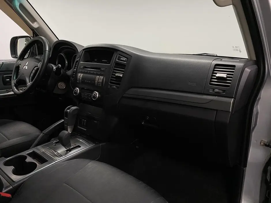 Mitsubishi Pajero, 2012 г.