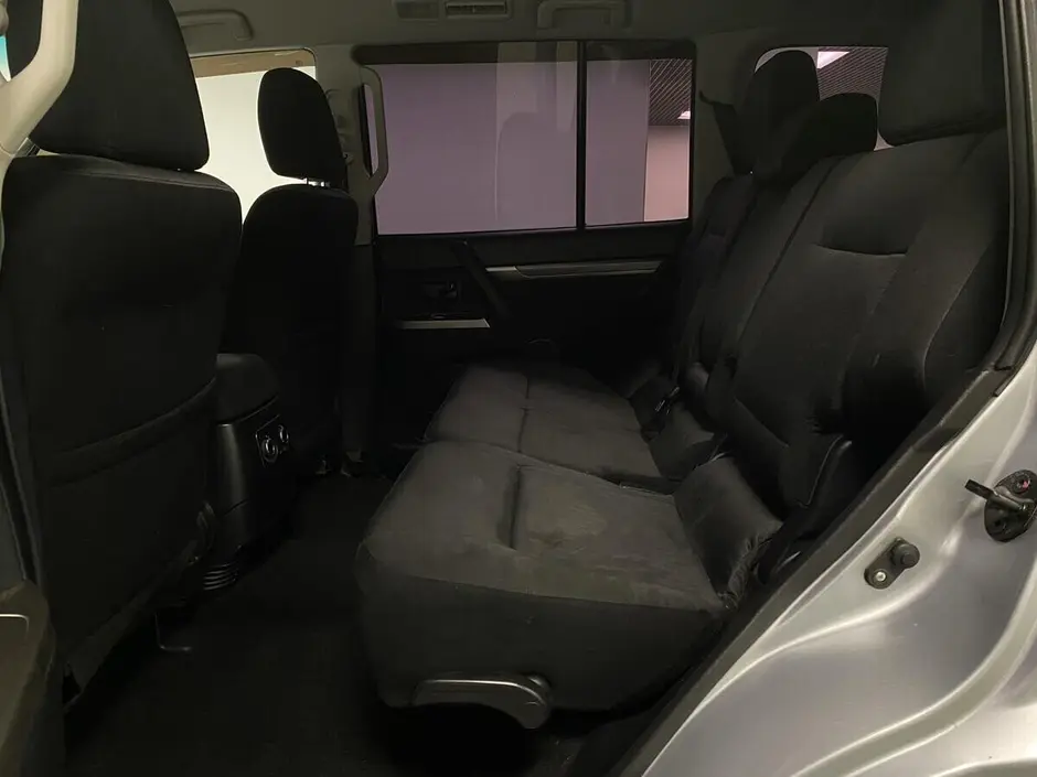 Mitsubishi Pajero, 2012 г.