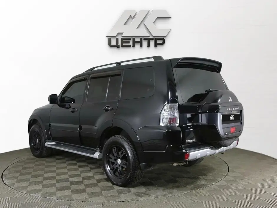 Mitsubishi Pajero, 2017 г.