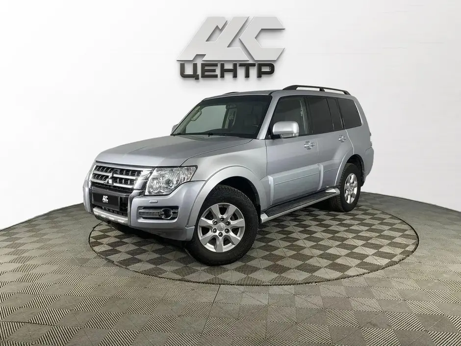 Mitsubishi Pajero, 2014 г.