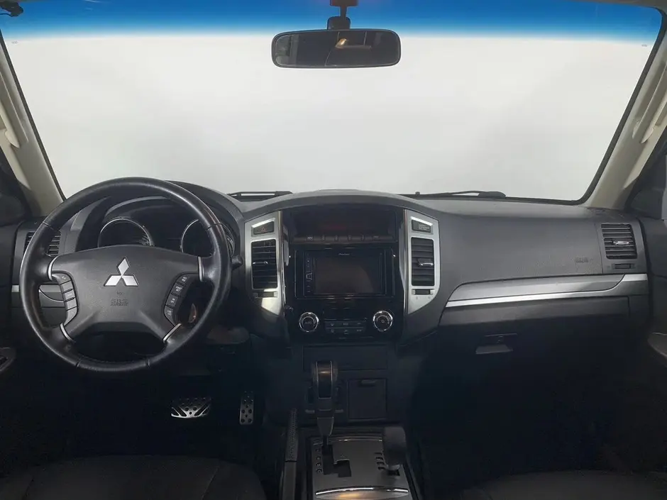 Mitsubishi Pajero, 2014 г.