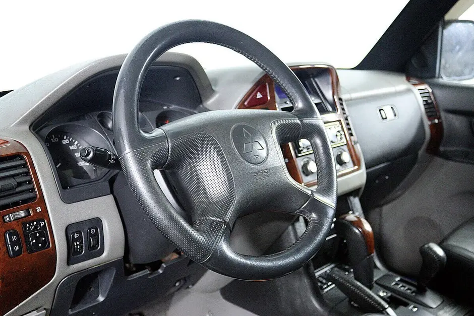 Mitsubishi Pajero, 2006 г.