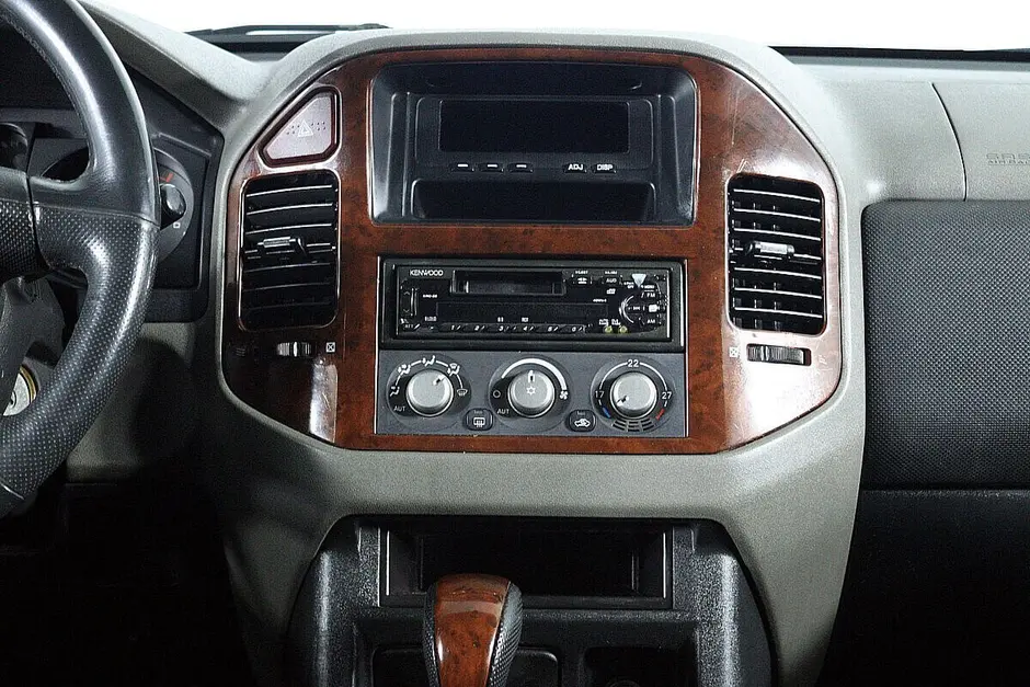 Mitsubishi Pajero, 2006 г.