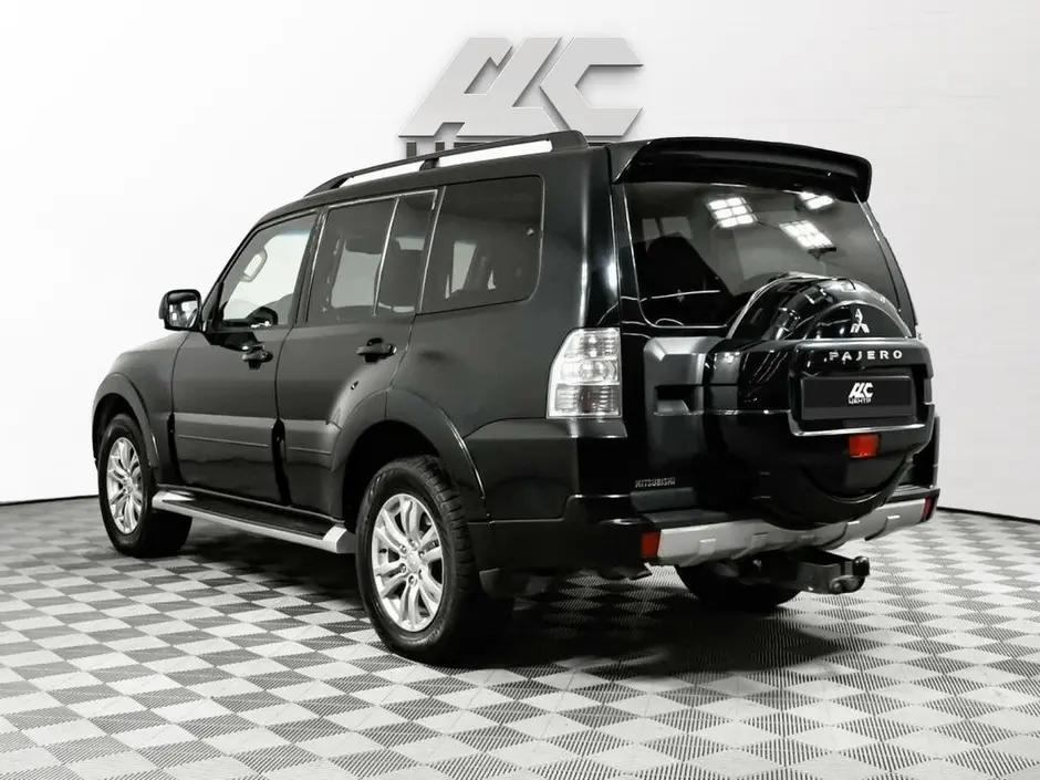 Mitsubishi Pajero, 2012 г.
