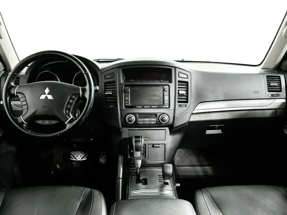 Mitsubishi Pajero, 2012 г.