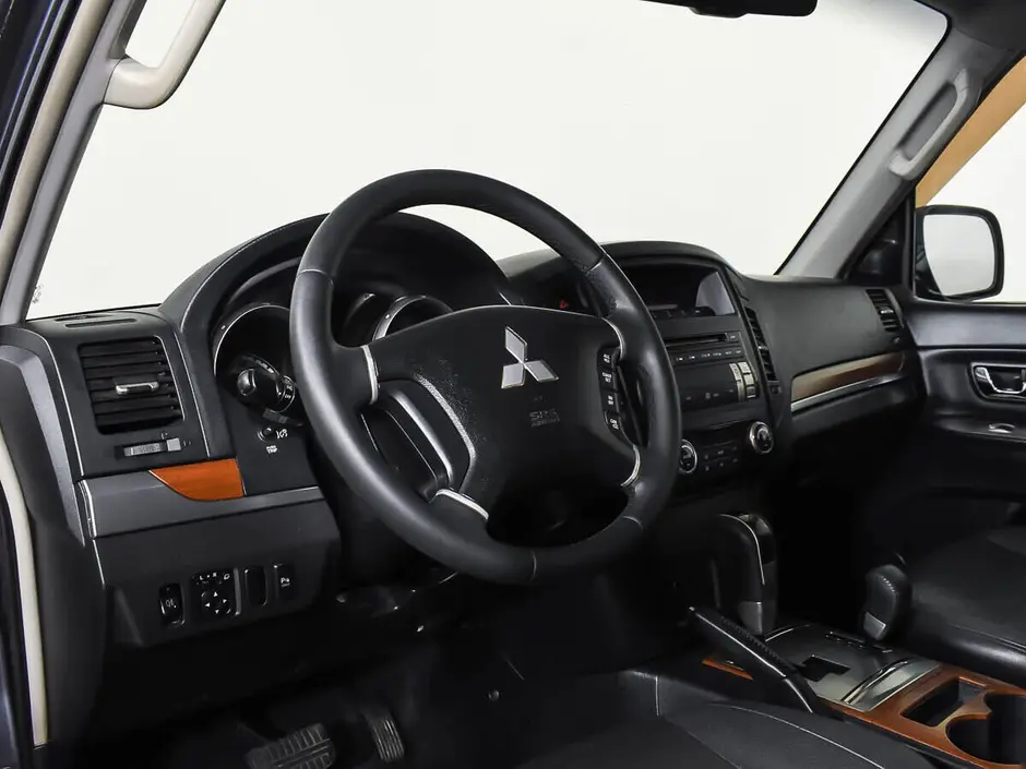 Mitsubishi Pajero, 2008 г.