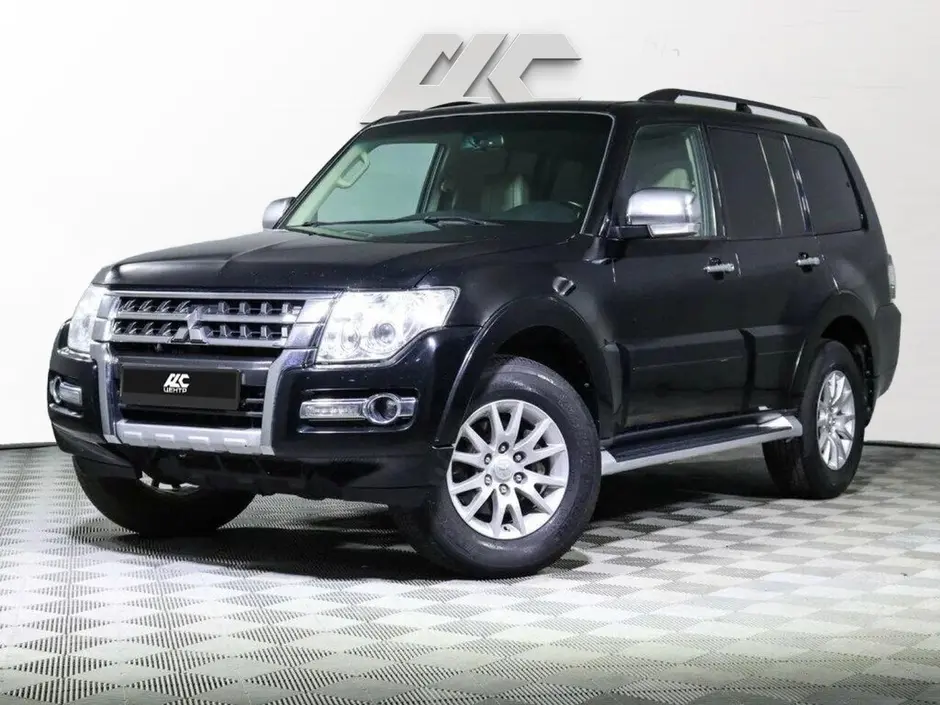 Mitsubishi Pajero, 2017 г.