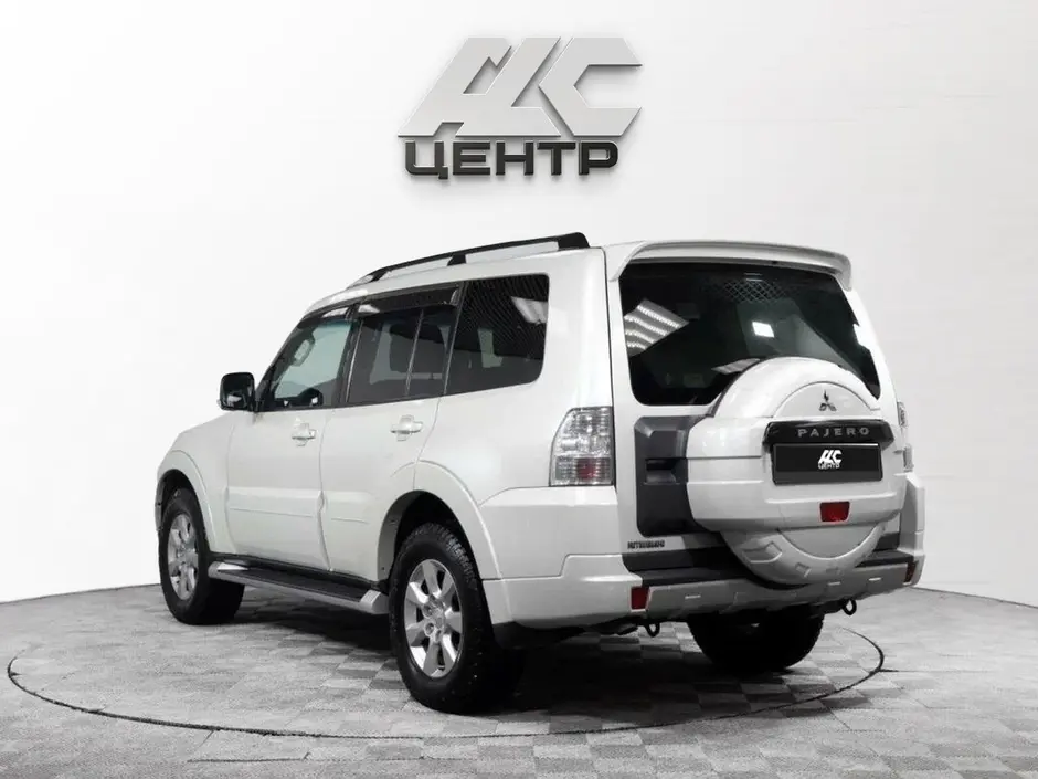 Mitsubishi Pajero, 2014 г.