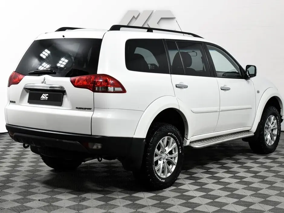 Mitsubishi Pajero, 2014 г.