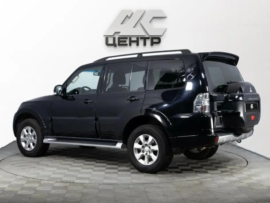 Mitsubishi Pajero, 2015 г.