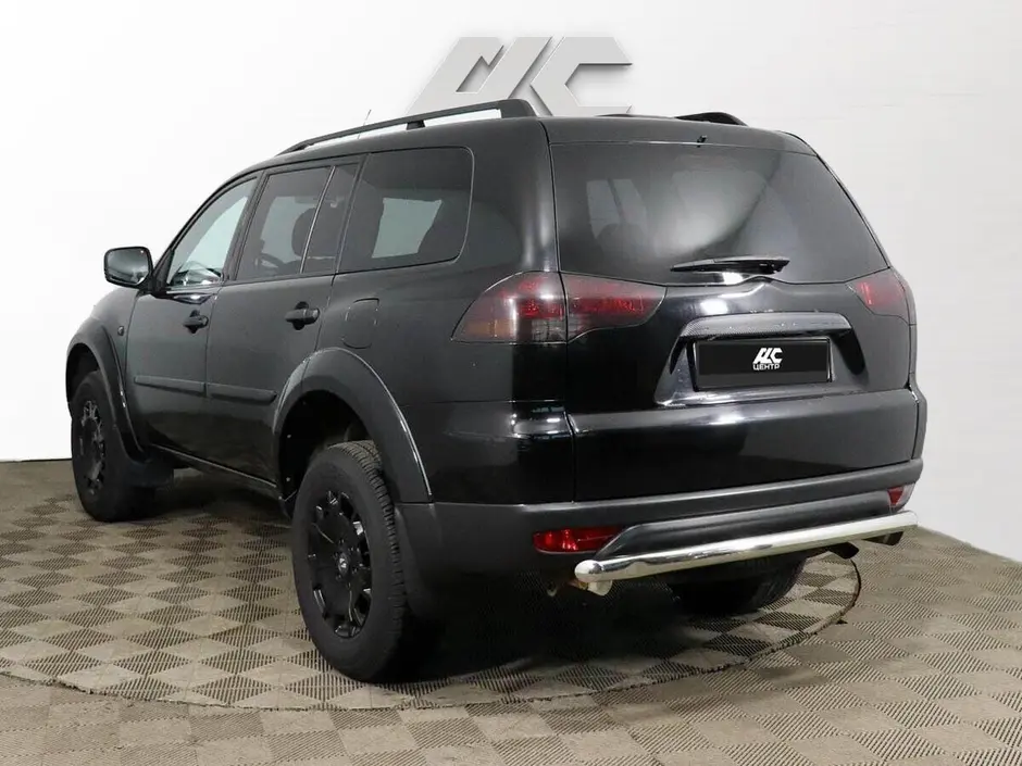 Mitsubishi Pajero Sport, 2012 г.