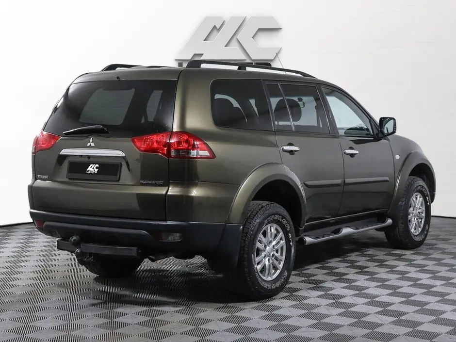 Mitsubishi Pajero Sport, 2013 г.