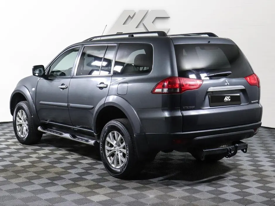 Mitsubishi Pajero Sport, 2013 г.