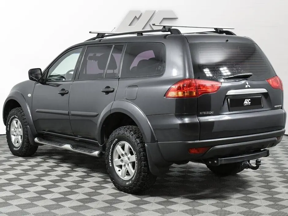 Mitsubishi Pajero Sport, 2012 г.
