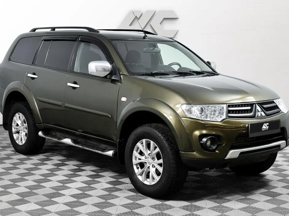 Mitsubishi Pajero Sport, 2015 г.