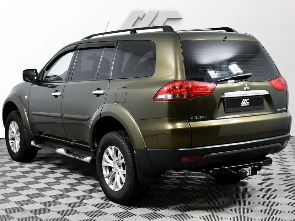Mitsubishi Pajero Sport, 2015 г.