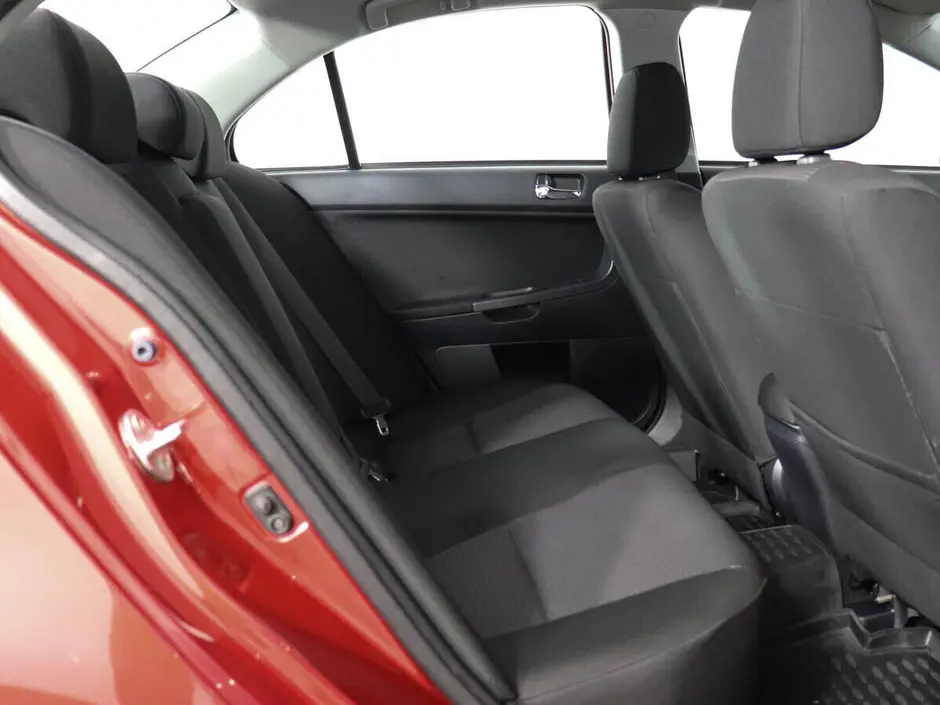 Mitsubishi Lancer, 2010 г.