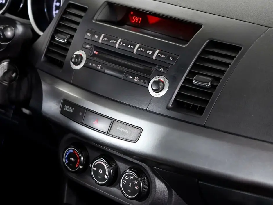 Mitsubishi Lancer, 2011 г.