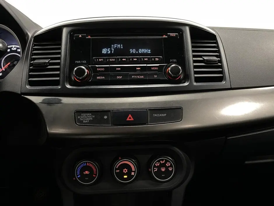 Mitsubishi Lancer, 2013 г.