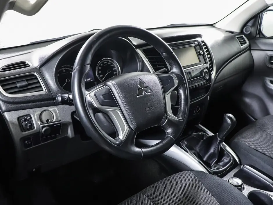 Mitsubishi L200, 2017 г.