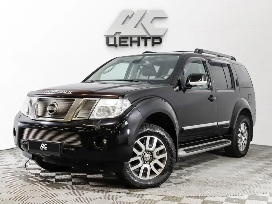 Nissan Pathfinder, 2011 г.