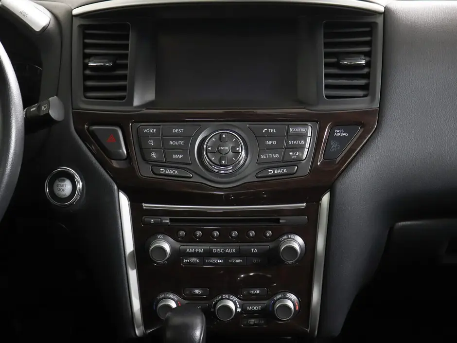 Nissan Pathfinder, 2016 г.