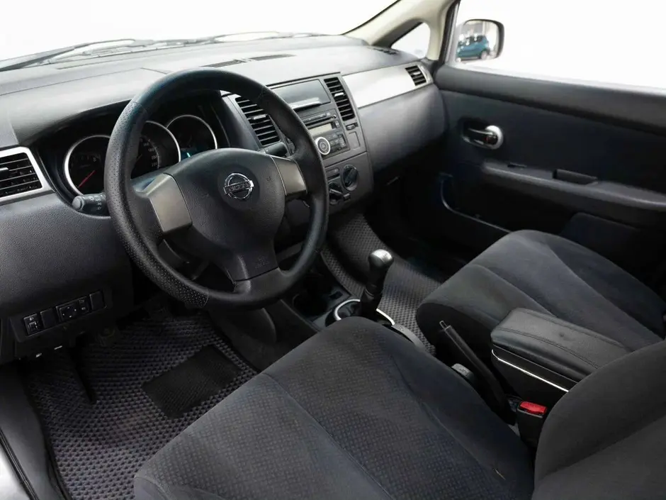 Nissan Tiida, 2012 г.