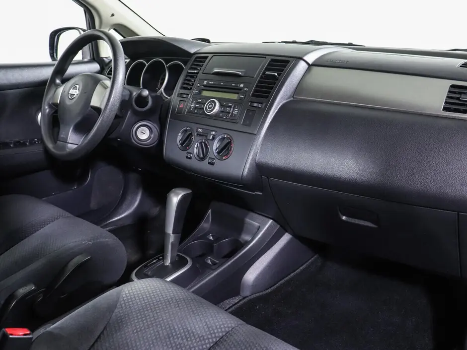 Nissan Tiida, 2012 г.