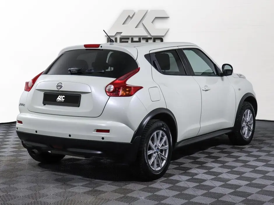 Nissan Juke, 2011 г.