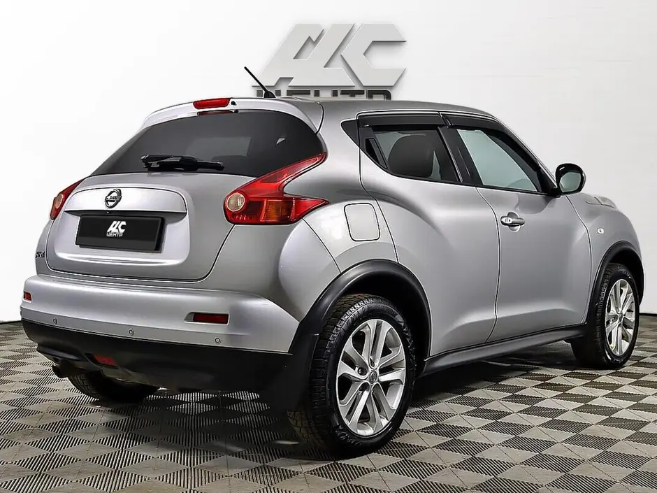 Nissan Juke, 2011 г.