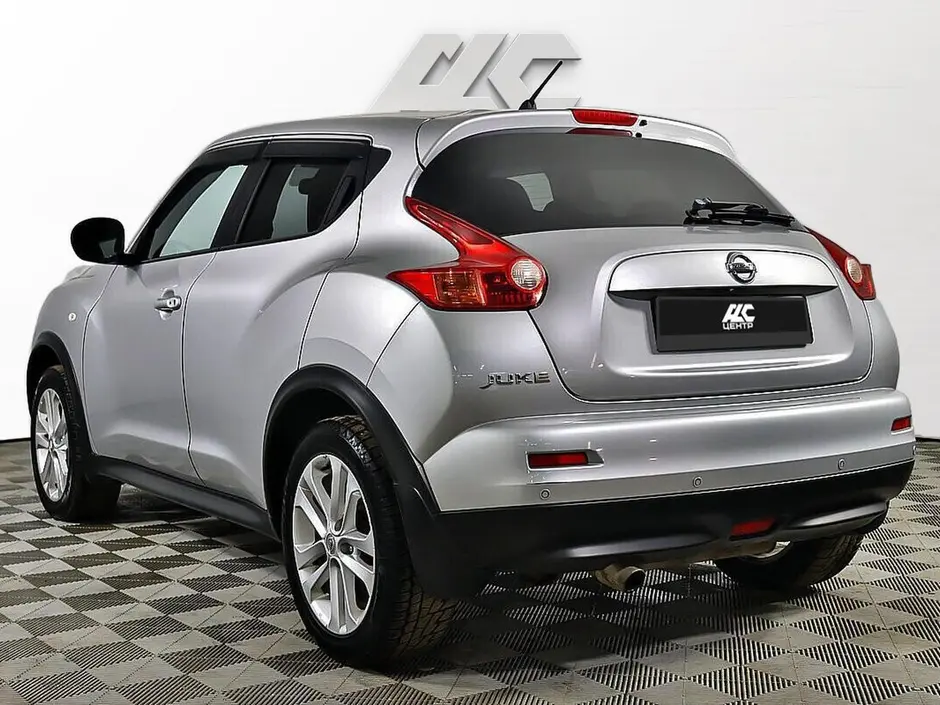 Nissan Juke, 2011 г.