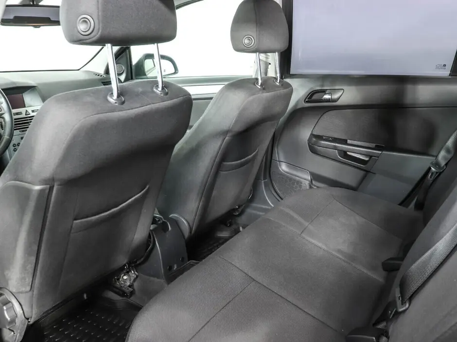 Opel Astra, 2012 г.