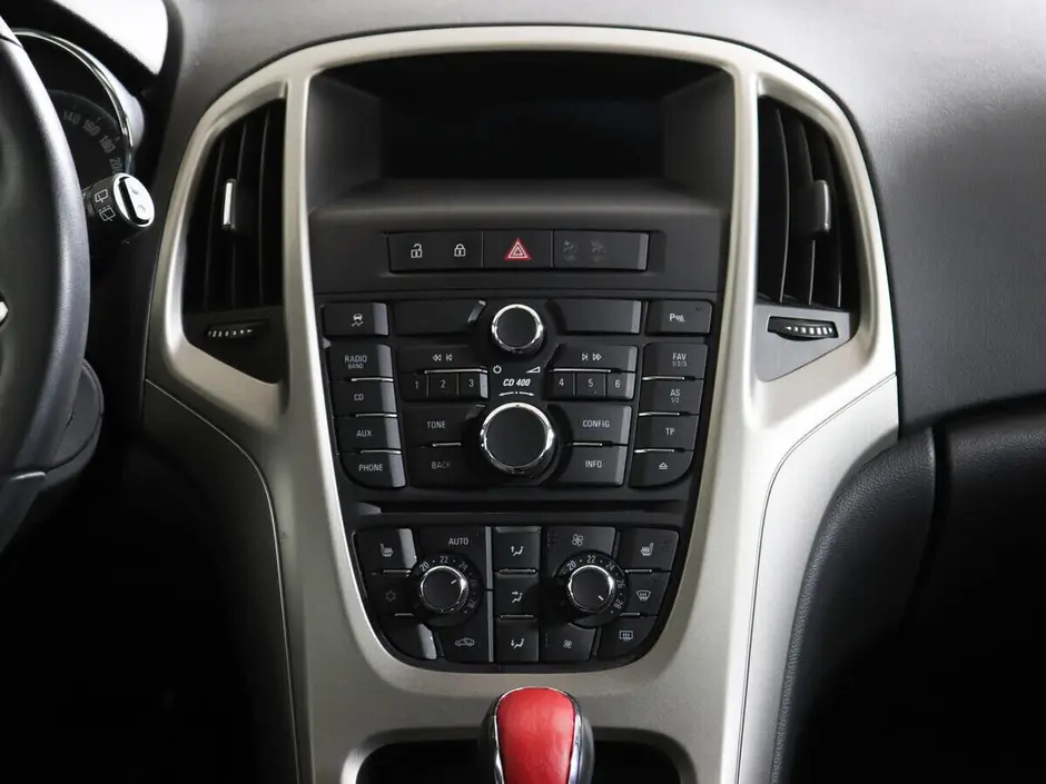 Opel Astra, 2011 г.