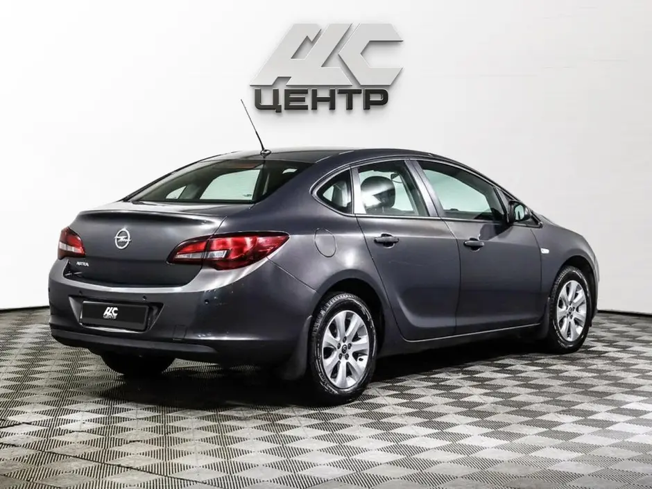 Opel Astra, 2013 г.