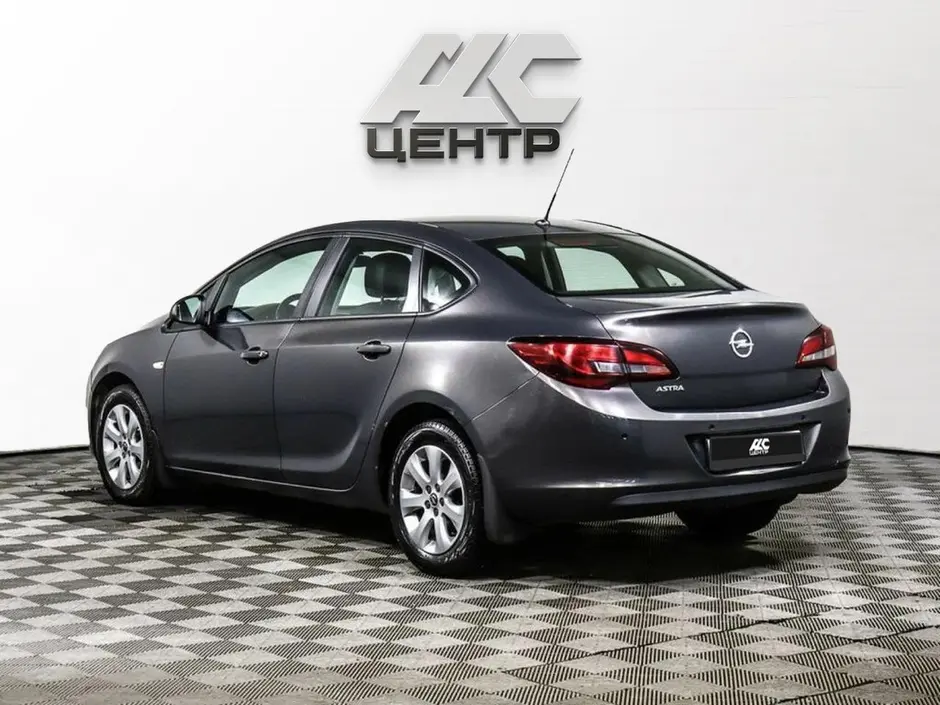 Opel Astra, 2013 г.