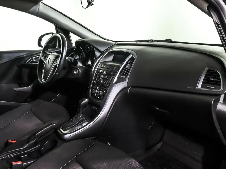 Opel Astra, 2013 г.