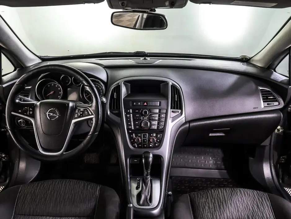 Opel Astra, 2013 г.