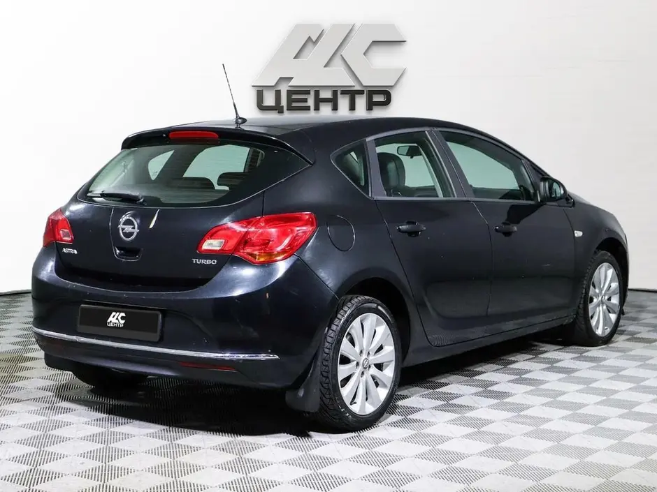 Opel Astra, 2012 г.