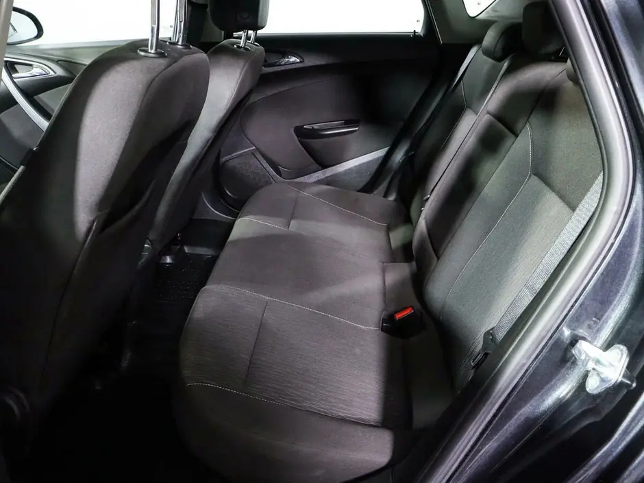 Opel Astra, 2012 г.