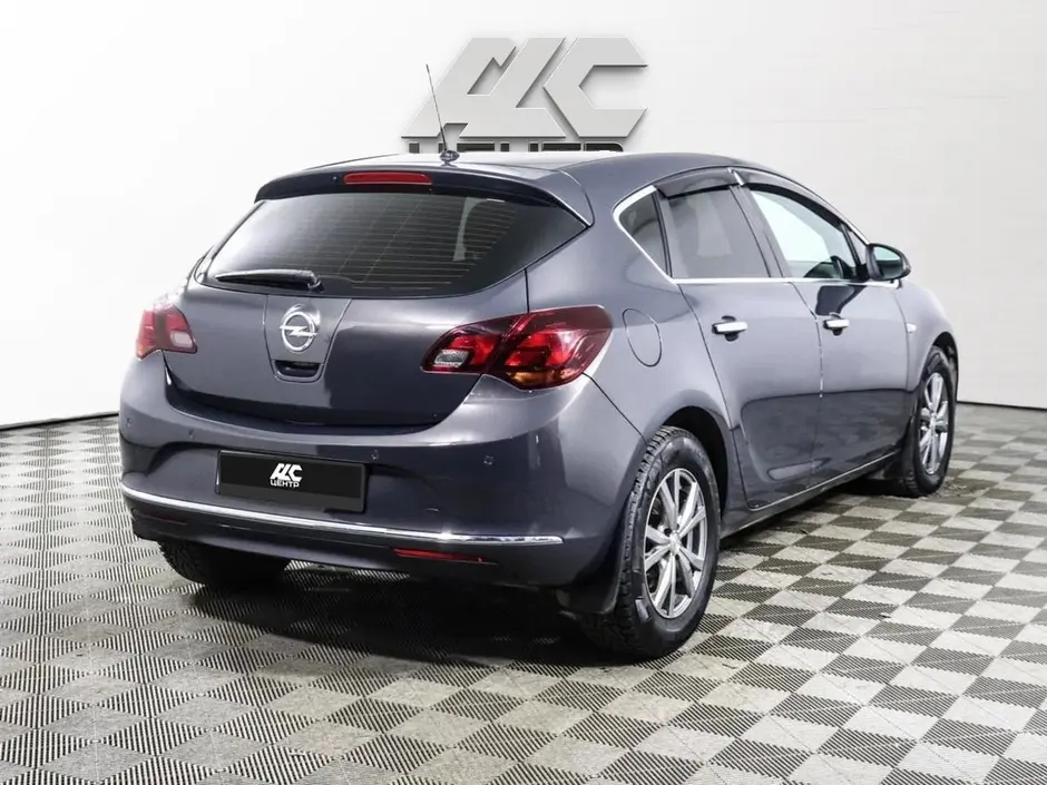 Opel Astra, 2014 г.