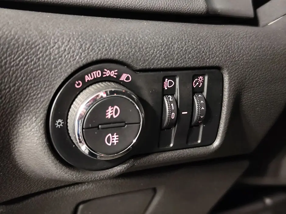 Opel Astra, 2012 г.